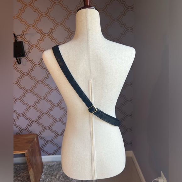 Black Leather Crossbody Travel Bag - Picture 10 of 15